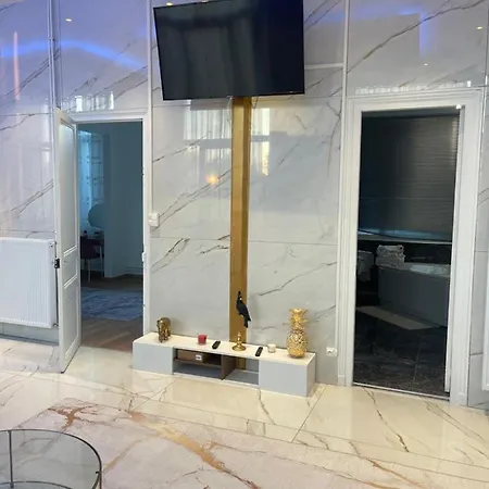 Apartment Golden - Jacuzzi Sauna Rouen